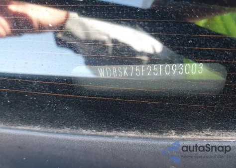 2005 Mercedes-Benz Sl 500 из США, поврежденный, VIN WDBSK75F25F093003